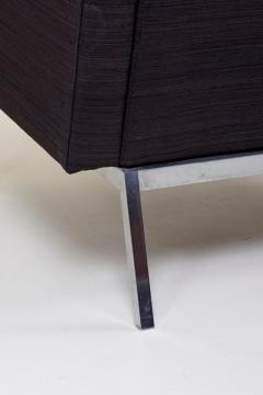 Florence Knoll Classic Pair of Lounge Chairs by Florence Knoll in Original Condition - 991523