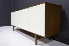 Florence Knoll Florence Knoll Early Sideboard Credenza in Walnut Model 541 - 2055819