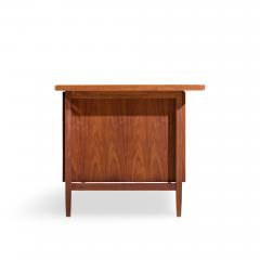 Florence Knoll Florence Knoll Mid Century Walnut Executive Desk - 4569952