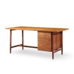 Florence Knoll Florence Knoll Mid Century Walnut Executive Desk - 4569955