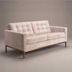 Florence Knoll Florence Knoll Settee Loveseat in Limani Mohair Brushed Bronze - 4654649