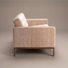 Florence Knoll Florence Knoll Settee Loveseat in Limani Mohair Brushed Bronze - 4654650