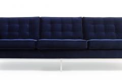 Florence Knoll Florence Knoll Sofa in Navy Velvet - 239535