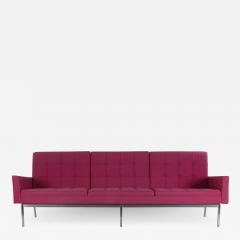 Florence Knoll Florence Knoll for Knoll Mid Century Modern Sofa in Fuchsia - 2440420