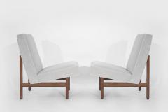 Florence Knoll Pair of Slipper Chairs in Alpaca Velvet by Florence Knoll - 2082566