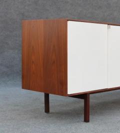 Florence Knoll Restored Florence Knoll Walnut Maple Cabinet Model No 541 New York 1960s - 3427882