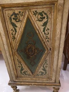 Florentine Shelf - 3815353