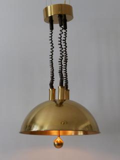 Florian Schulz Large Elegant Mid Century Pulldown Brass Pendant Lamp by Florian Schulz 1970s - 4124747