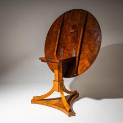 Fold down Biedermeier salon table in cherrywood circa 1825 - 4542618