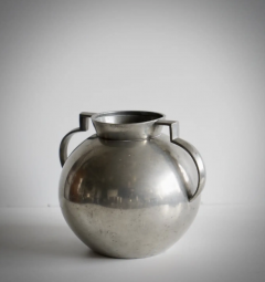 Folke Arstr m A pewter vase by FOLKE ARSTR M - 4286345