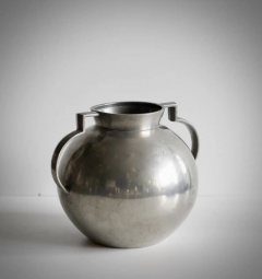 Folke Arstr m A pewter vase by FOLKE ARSTR M - 4286346