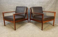 Folke Ohlsson PAIR OF VINTAGE SCANDINAVIAN MID CENTURY MODERN WALNUT LOUNGE CHAIRS USA 75  - 3260436