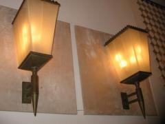 Fontana Arte A Pair of Rare Lantern Shaped Wall Sconces by Fontana Arte - 255871