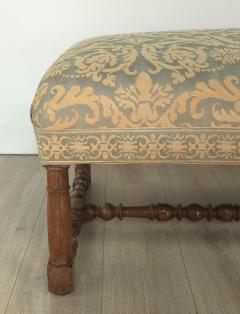 Fortuny Upholstered French Baroque Walnut Bench circa 1900 or earlier - 4117762