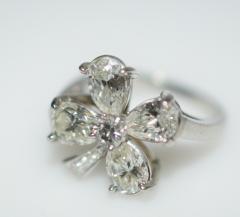 Four Leaf Clover Diamond and Platinum Ring - 1124198