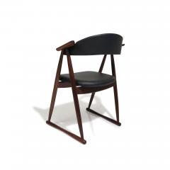 Four Unique Scandinavian Teak Dining Chairs - 3407101