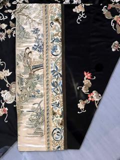 Frame Antique Chinese Embroidered Robe Qing Dynasty - 2208747