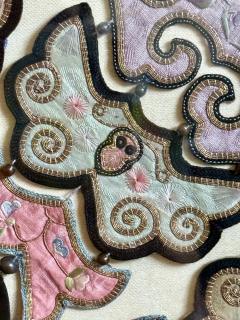 Framed Chinese Antique Embroidery Silk Collar Qing Dynasty - 4315211