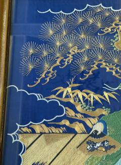 Framed Large Japanese Embroidery Silk Fukusa of Superb Quality Meiji Period - 4570335