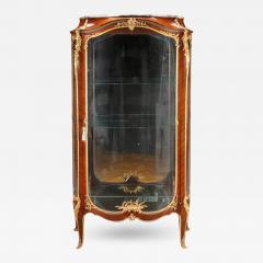 Fran ois Linke AN EXQUISITE FRENCH ORMOLU MOUNTED SHOWCASE BY FRANCOIS LINKE - 3560167