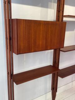 Franco Albini Mid Century Modern LB7 Bookcase by Franco Albini for Poggi - 2631310