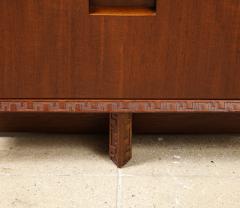 Frank Lloyd Wright Pair of Side Chests by Frank Lloyd Wright - 2947294