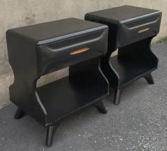 Franklin Shockey Pair Franklin Shockey Sculptured Pine Black Laquered Nightstands or End Tables - 3192814