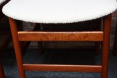 Fratelli Saporiti Set of Eight Italian Modern Shell Dining Chairs in Teak and Boucl by Saporiti - 4229397