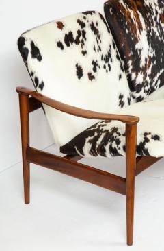 Fredrik Kayser A Fredrik A Kayser Teakwood and Cowhide Settee or Loveseat - 1054159