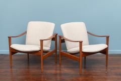 Fredrik Kayser Original Vintage Fredrik A Kayser Model 711 Lounge Chairs - 3997311