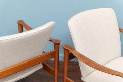 Fredrik Kayser Original Vintage Fredrik A Kayser Model 711 Lounge Chairs - 3997322