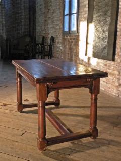 French 16th Century Henry II Walnut Extending Table - 684593