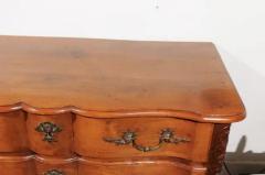 French 1720s Regence Walnut Commode in the Manner of the Thomas and Pierre Hache - 3416899