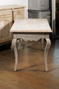 French 1730s R gence Painted Console Table with Carved Apron and Cabriole Legs - 3498512