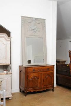 French 1750s Louis XV Walnut Proven al Buffet with Single Drawer and Two Doors - 3451285