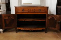 French 1750s Louis XV Walnut Proven al Buffet with Single Drawer and Two Doors - 3451491