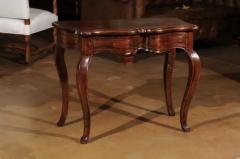 French 1750s Period Louis XV Walnut Console Table with Serpentine Front - 3417096