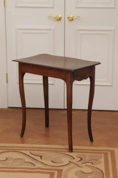 French 1790s Walnut Side Table with Side Drawer Curving Legs and Carved Apron - 3485343