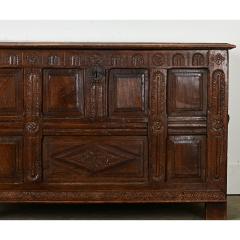 French 17th Century Carved Oak Trunk - 3862105