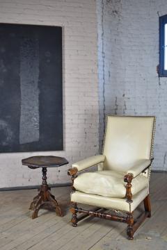 French 17th Century Walnut and Leather Covered Reclining or Ratchet Chair - 4346110