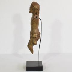 French 17th Century Weathered Carved Oak Christ Fragment - 4119342