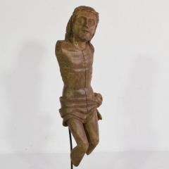 French 17th Century Weathered Carved Oak Christ Fragment - 4119350