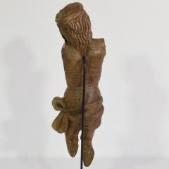 French 17th Century Weathered Carved Oak Christ Fragment - 4119351