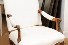 French 1840s Louis XV Style Walnut Fauteuil with Carved Accents and Upholstery - 3472631