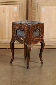 French 1890s Rococo Revival Walnut Planter with Rocailles and Floral Motifs - 3485451