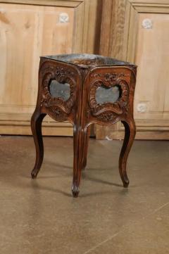 French 1890s Rococo Revival Walnut Planter with Rocailles and Floral Motifs - 3485453