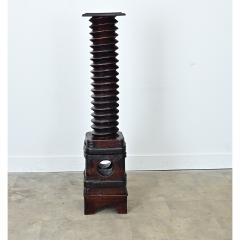 French 18th Century Grape Screw Press Pedestal - 4798437