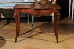 French 18th Century Louis XV Period Proven ale Console Table with Fleur de Lys - 3424698