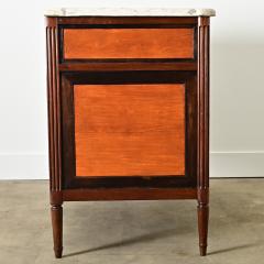 French 18th Century Louis XVI Period Commode - 4147498