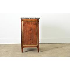French 18th Century Mahogany Petite Commode - 4292807